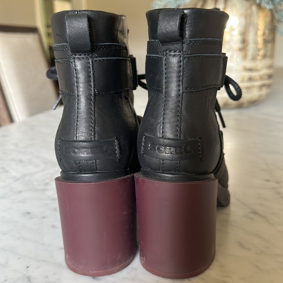 Gorgeous, black Sorel boots leather - Picture 3 of 6